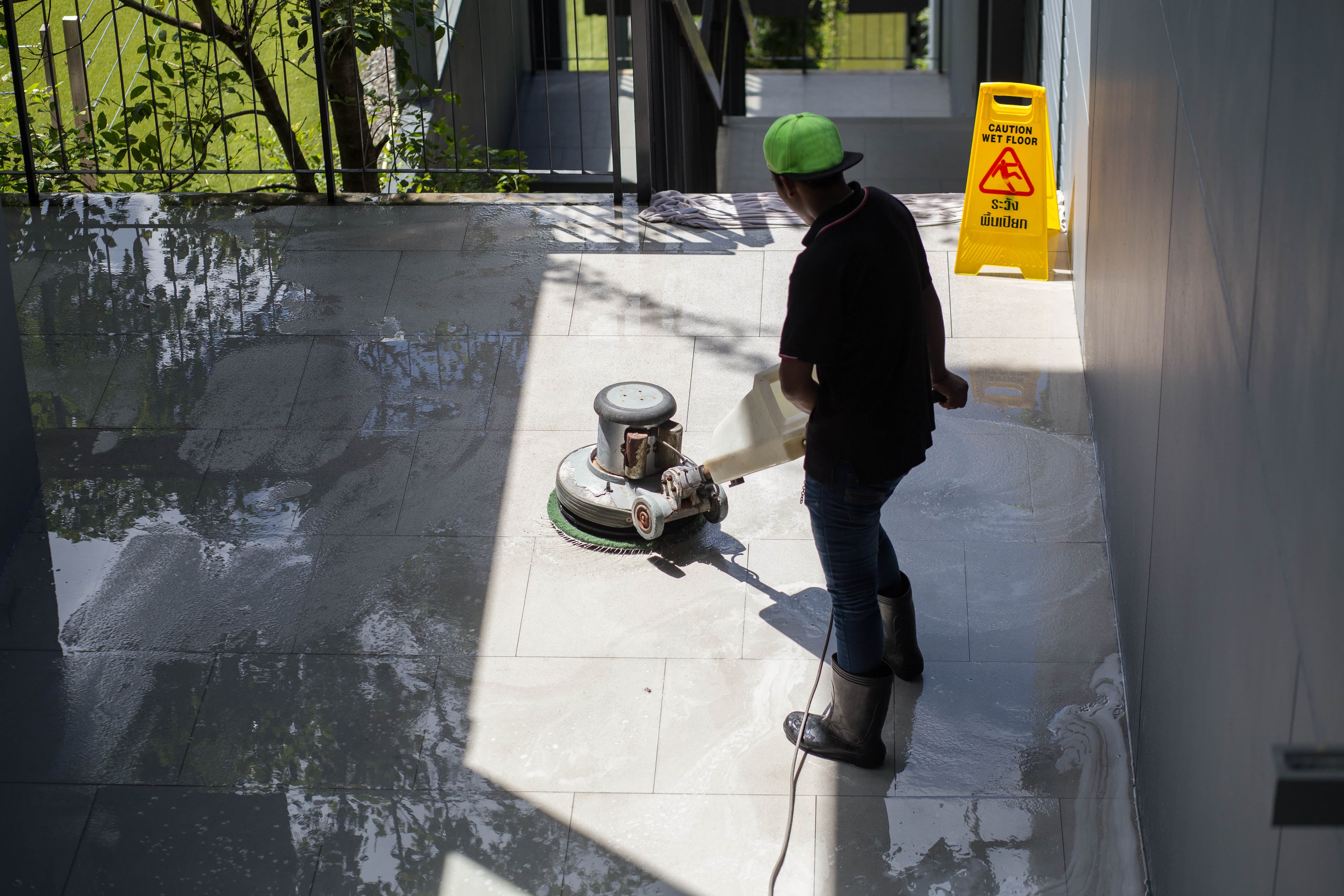 Cleaning service carousel image 3